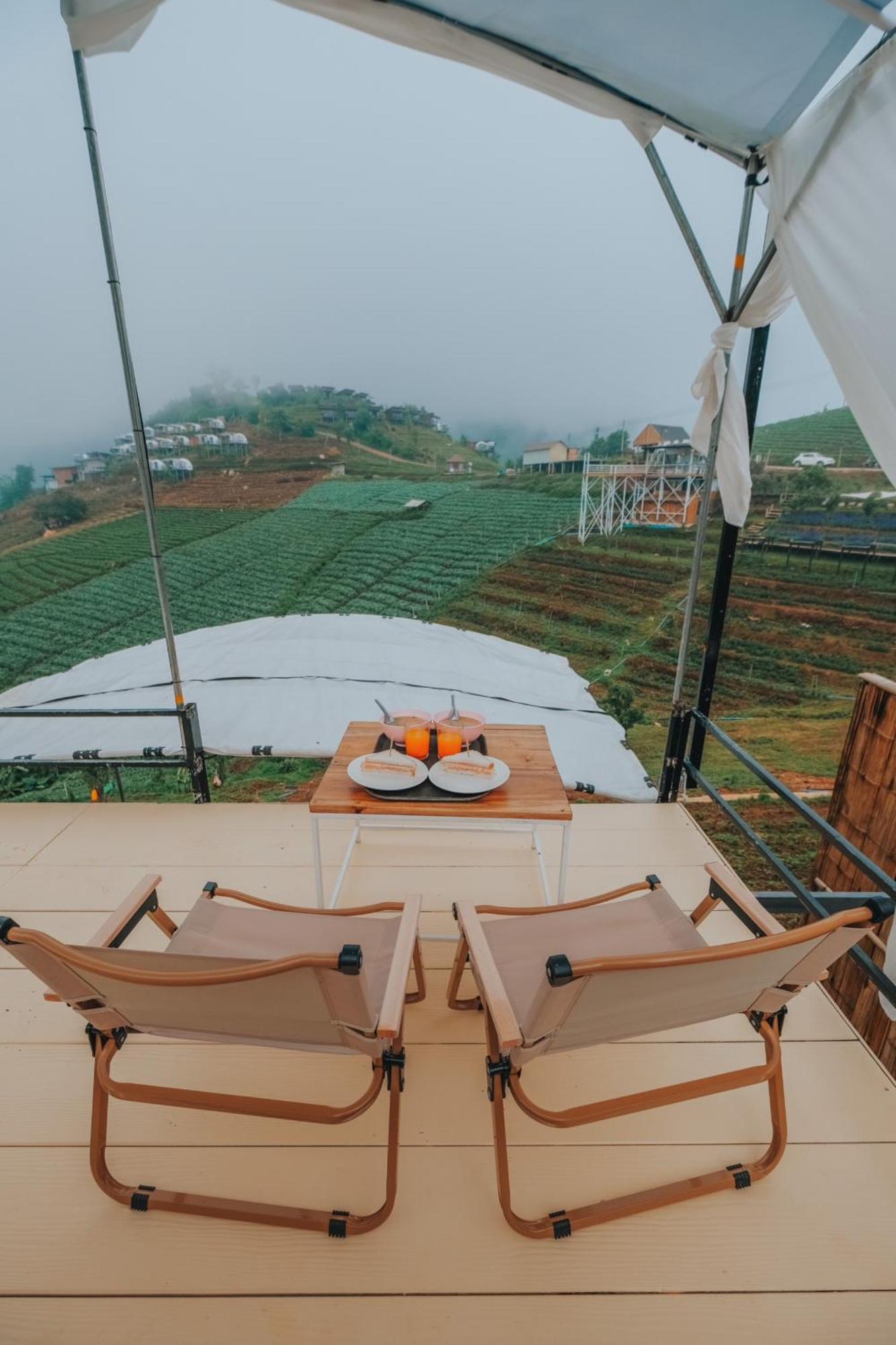 ภูวินคาเฟ่ โฮมสเตย์ Phuwin Cafe Homestay Mon Jam 外观 照片