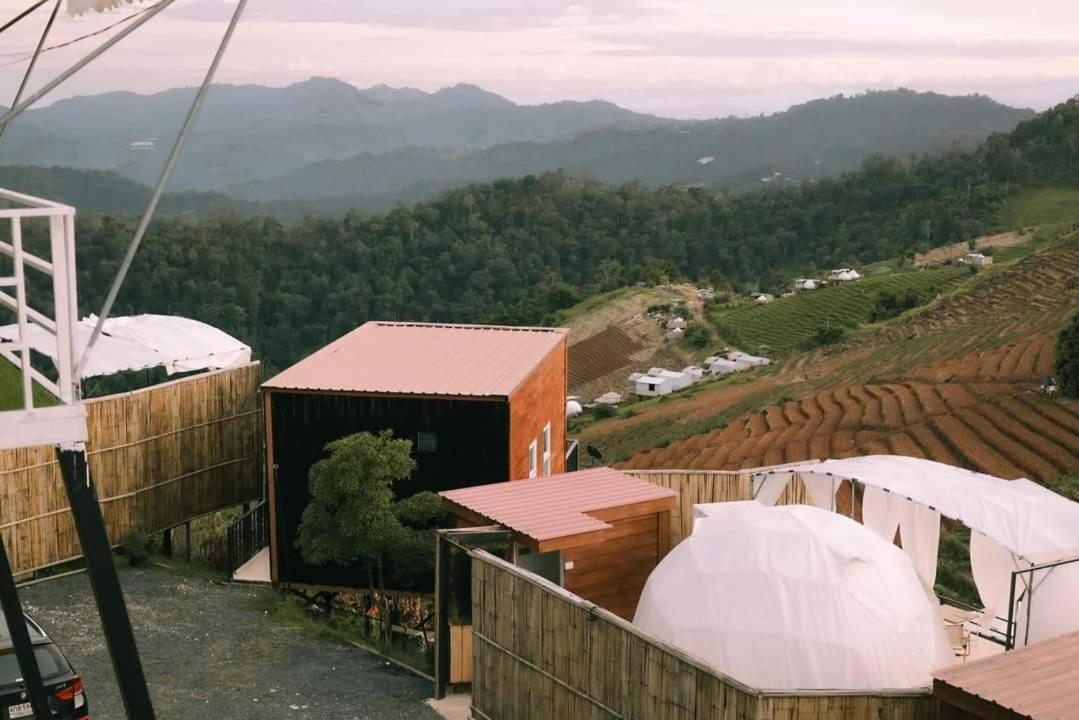 ภูวินคาเฟ่ โฮมสเตย์ Phuwin Cafe Homestay Mon Jam 外观 照片